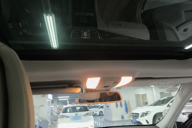 Used Mercedes-Benz E-Class 2014 E 260 L
