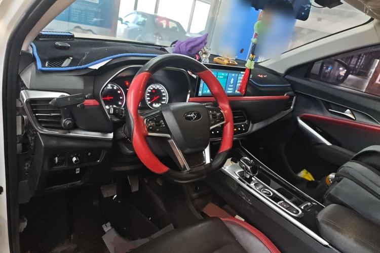 Used SOL X8 2021 300T DCT Luxury Smart Connect Edition 6 Seats