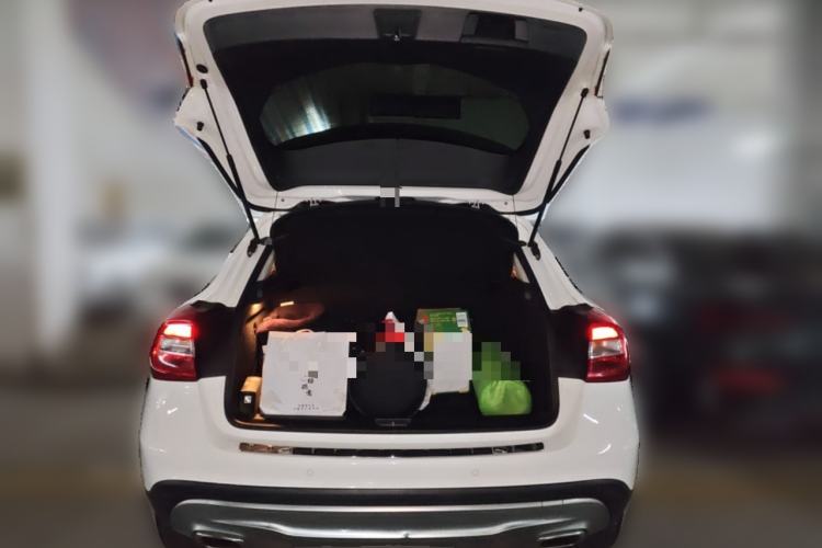 Used Mercedes-Benz GLA 2015 GLA 200 Sport Edition Trunk