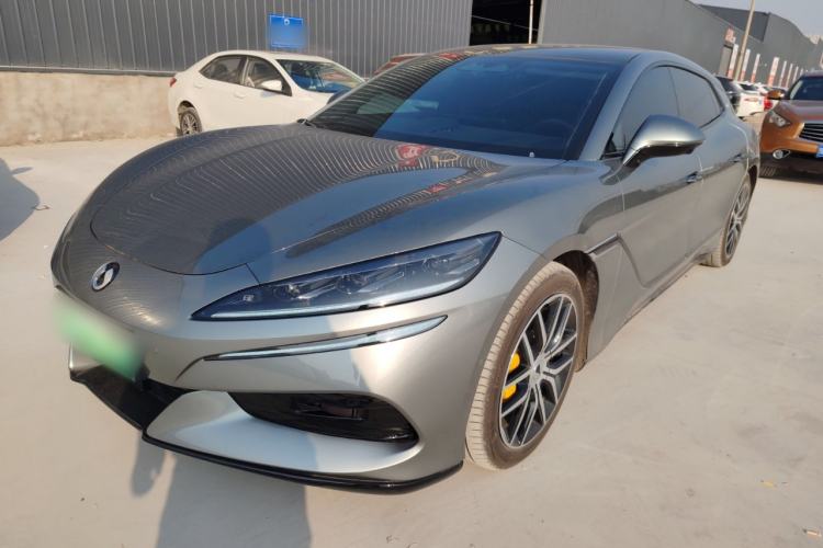 Used Denza Z9GT 2024 630 All-Wheel Drive Pro Version