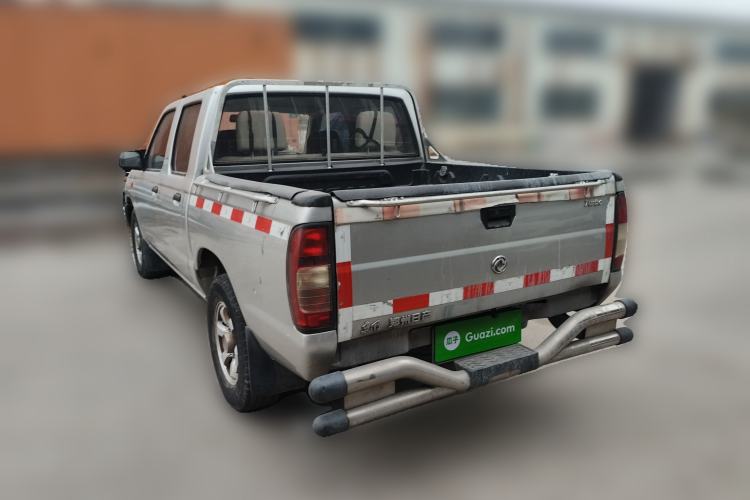 Used Dongfeng Ruichi 2013 3.2T Xingye Edition Diesel Two-Wheel Drive Standard Type CYQD80-E4