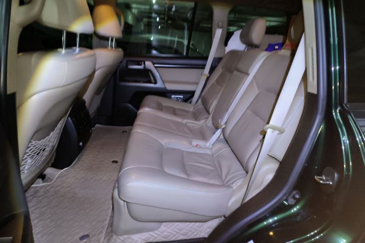 Used Toyota Land Cruiser 2010 4.7L Automatic VX Left Rear Seat