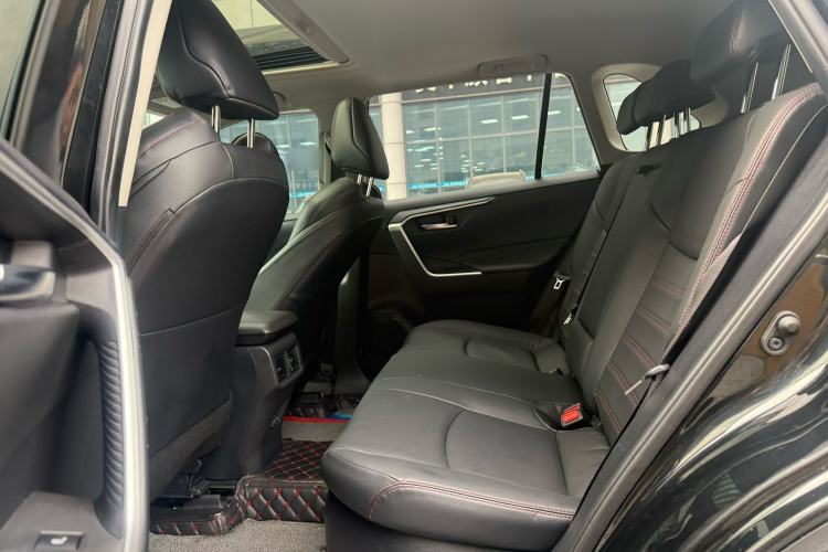 Used Toyota Wildlander New Energy 2021 High-Performance Edition 2.5L Two-Wheel Drive Powerful Version
