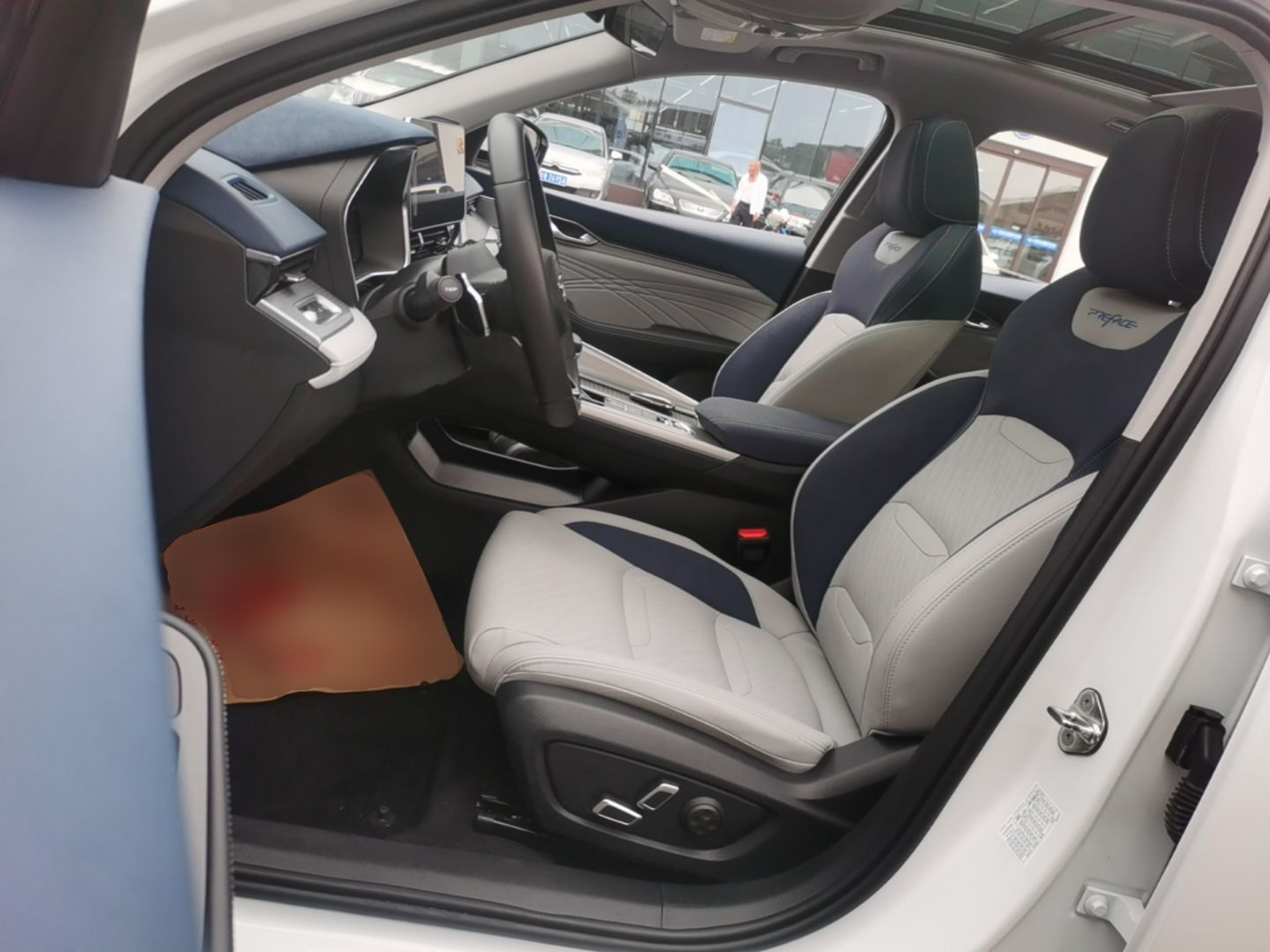 Avant de la voiture