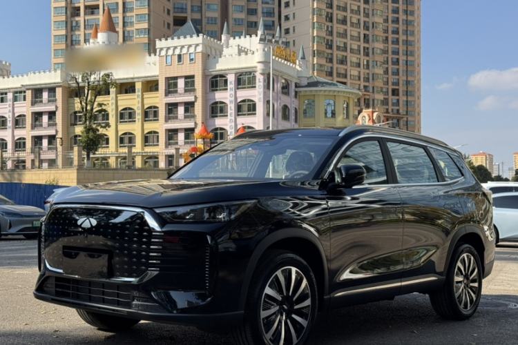 Used Chery Fengyun T8 2025 1.5T 130km Deluxe Version 5 Seats