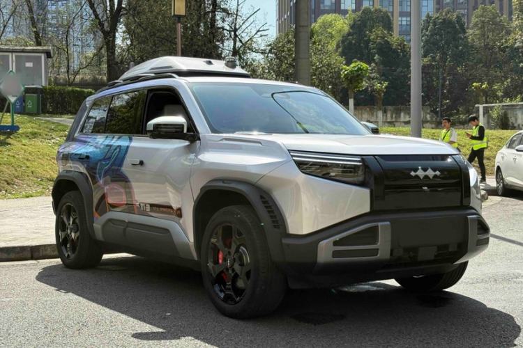 Used Formula Leopard Titanium 3 2025 501 km Four-Wheel Drive Drone Edition
