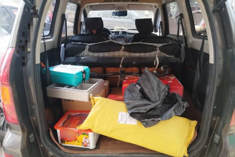 Used Dongfeng Fengon 330 2014 1.5L Manual Utility Version DK15 Trunk