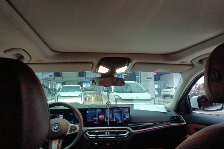 Used BMW i3 2022 eDrive 35 L Headliner