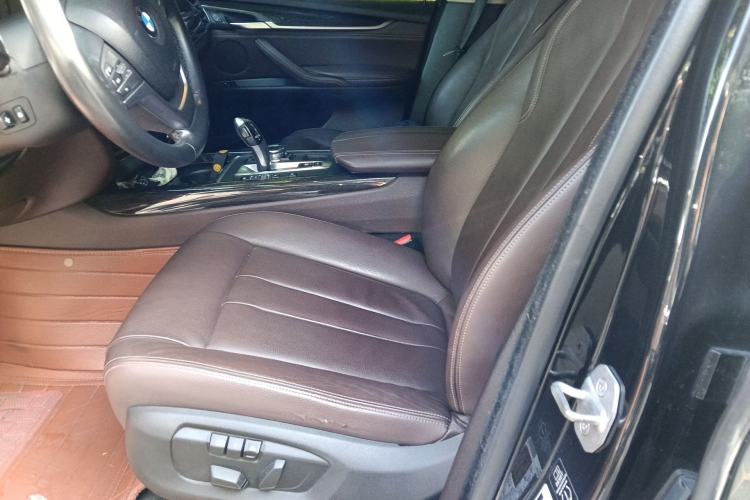 Used BMW X5  Left Front Seat
