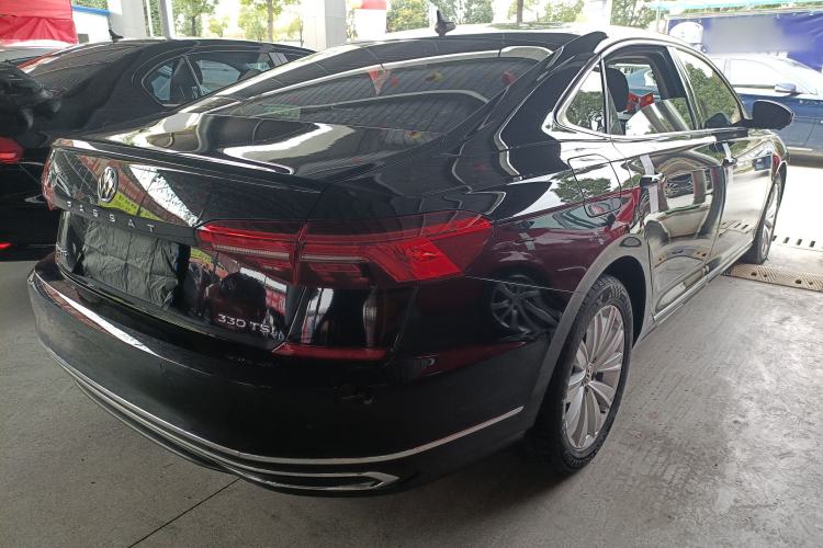 Used Volkswagen Passat 2020 330TSI Elite Edition China VI
