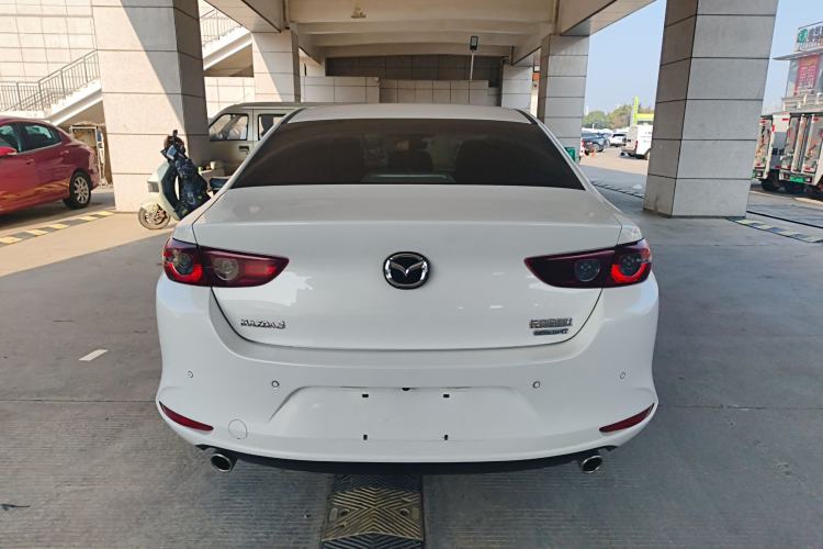 Used Mazda Mazda 3 Axela 2021 2.0L Automatic Zhiqing Edition