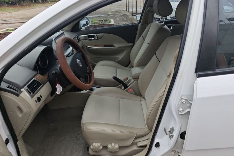 Used Buick Excelle 2015 1.5L Automatic Classic Model Left Front Seat