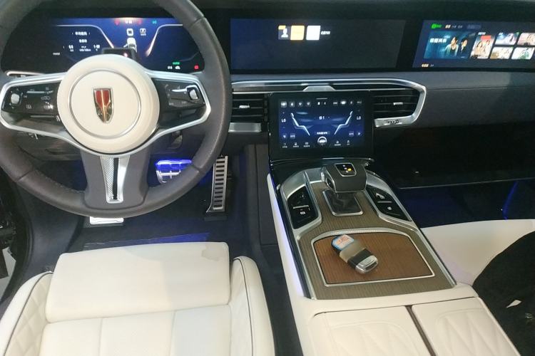 Used Hongqi E-HS9 2022 660 km Range Flagship Edition Four Seats