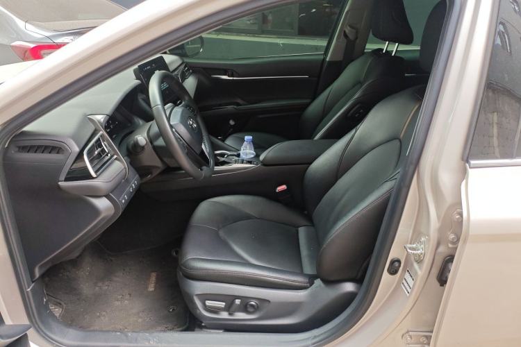 Used Toyota Camry 2021 2.5G Luxury Edition