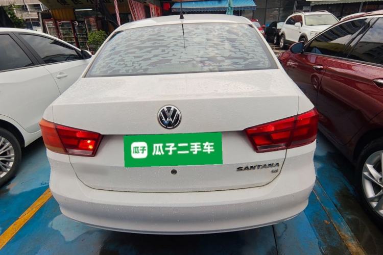 Used Volkswagen Santana 2015 1.6L Manual Comfort Edition Rear