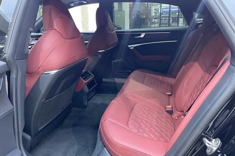 Used Audi A7L 2023 55 TFSI quattro S-line Black Warrior Edition
