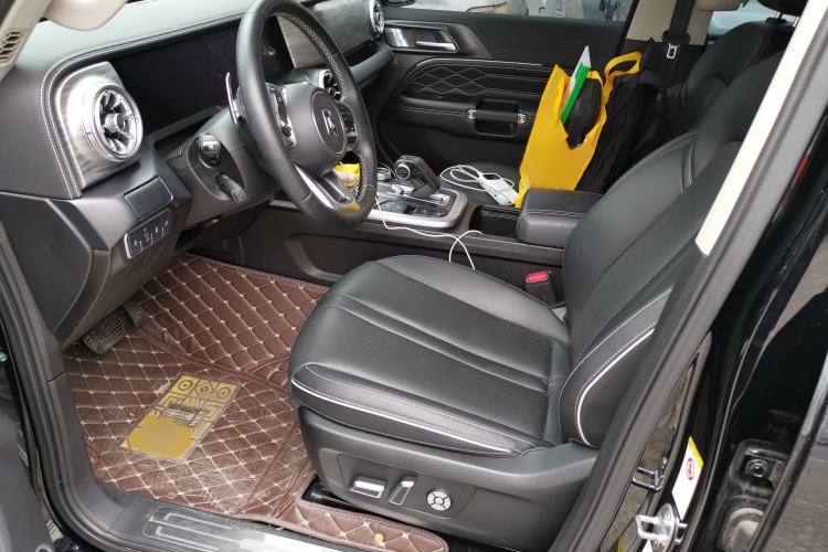 Used Tank 300 2023 Off-Road Edition 2.0T Conqueror Left Front Seat