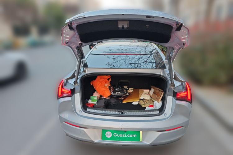 Used NETA S 2022 Extended-Range Version 1160 km Range Rear-Wheel Drive Mid-Grade
