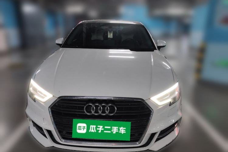 Used Audi A3 2019 Limousine 35 TFSI Fashion Edition China VI Emission Standard
