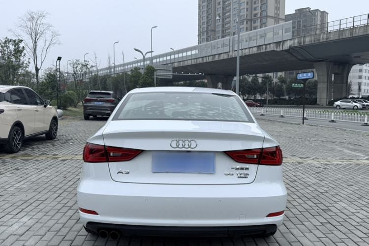 Used Audi A3 2016 Limousine 35 TFSI Prestige Edition