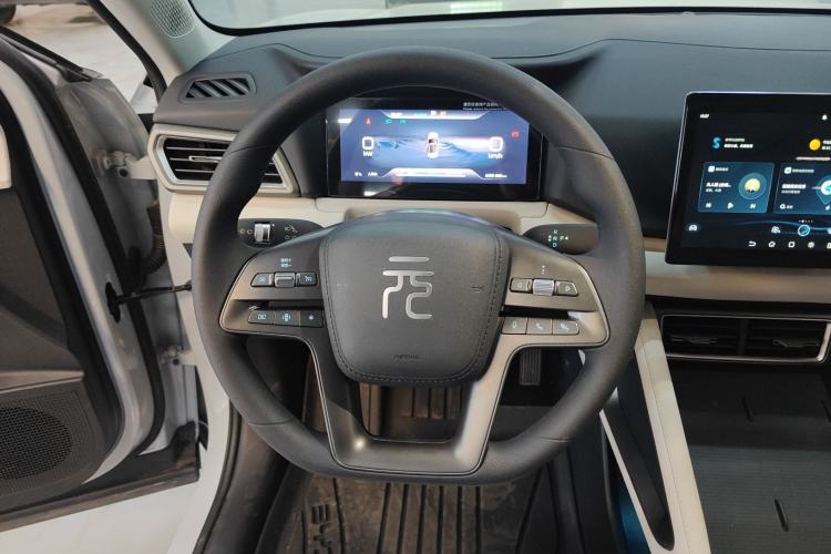 Used BYD Yuan UP 2025 Model 301KM Leading Version