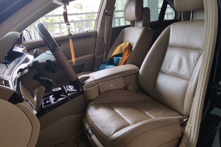 Used Mercedes-Benz S-Class 2010 S 350 L Luxury Model Left Front Seat