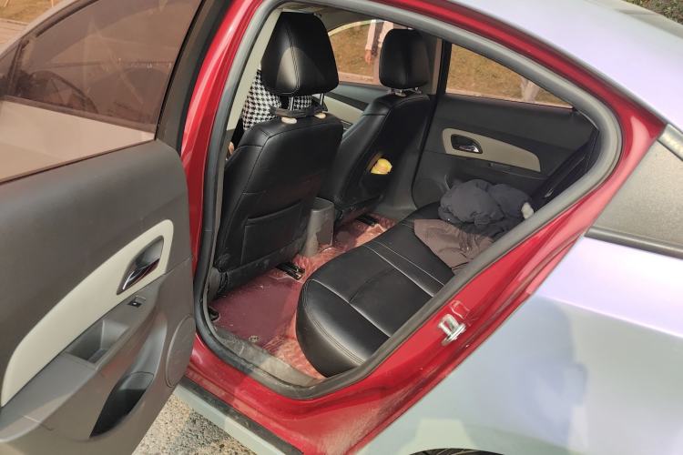 Used Chevrolet Cruze 2015 1.5L Classic SE AT Left Rear Seat