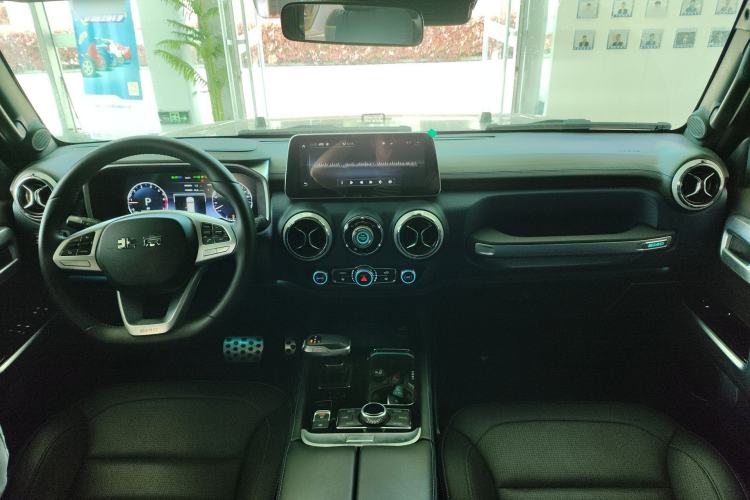 Used BAIC Off-Road BJ40 2020 2.0T Automatic Four-Wheel Drive Urban Hunter Edition Chivalrous Type