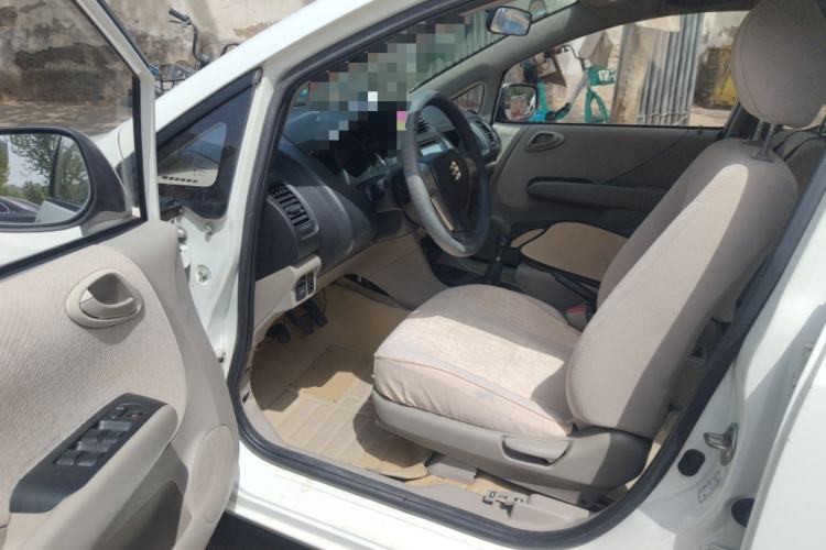 Used Everus S1 2011 1.3L Manual Comfort Edition Driver Seat