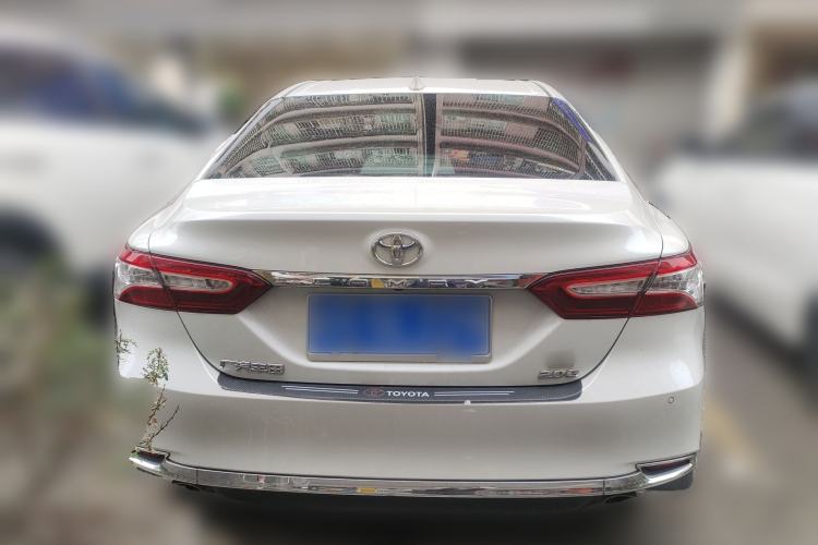 Used Toyota Camry 2023 2.0G Luxury Edition