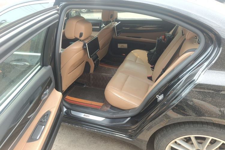 Used BMW 7 Series 2014 730Li Premium Edition
