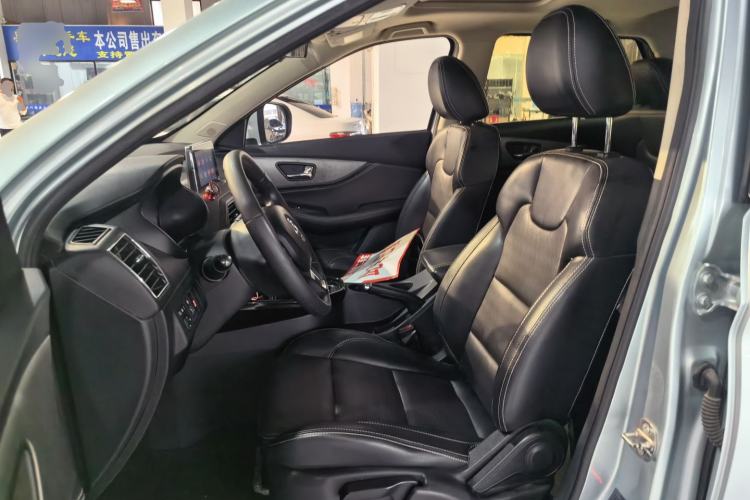 Used Dongfeng Fengon S560 2018 1.8L Manual Comfort 7-Seater Left Front Seat