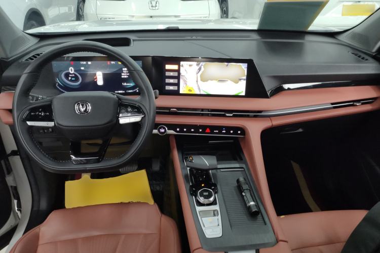 Used CHANGAN CS75 PLUS 2024 3rd Generation Champion Edition 2.0T Intelligent Drive Performance Model