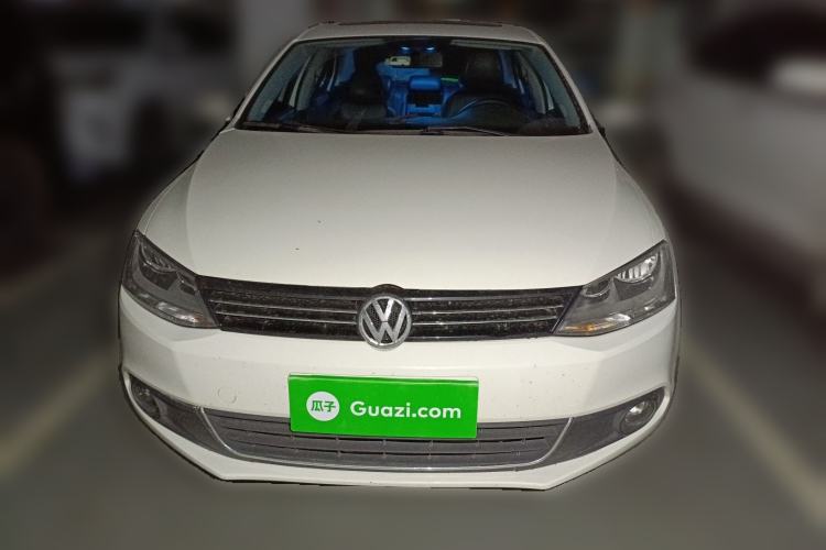 Used Volkswagen Sagitar 2014 Revised Version 1.6L Automatic Comfort Edition Front