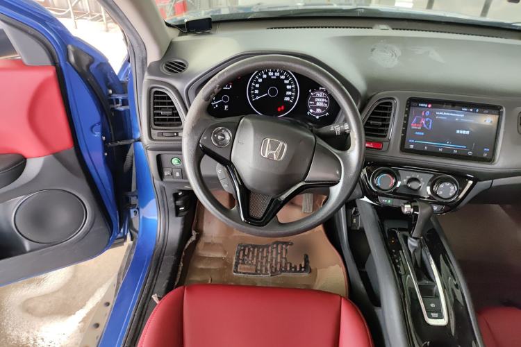 Used Honda Vezel 2015 1.5L CVT two-wheel drive Comfort trim
