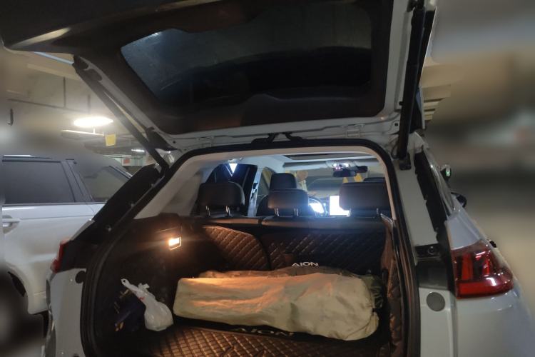 Used AION V 2023 Plus 70 Smart Tech Edition Lithium Iron Phosphate Trunk