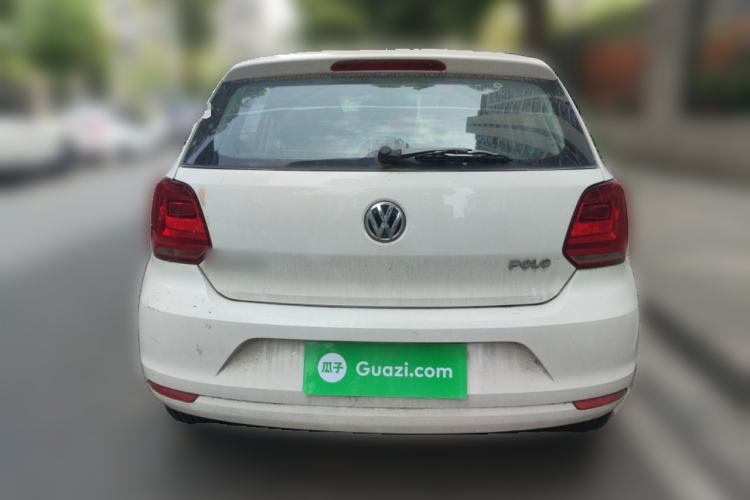 Used Volkswagen Polo 2016 1.4L Manual Fashion Model