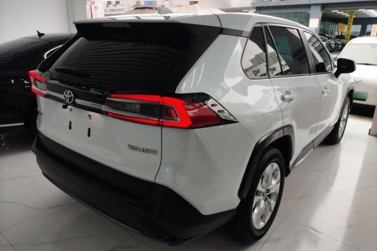 Used Toyota Wildlander 2022 2.0L CVT Two-Wheel Drive Leading Edition Rear Right 45 Deg