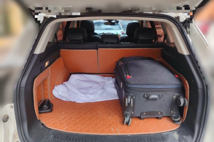 Used Hanteng X7 2018 X7S 1.5T Automatic Luxury Model Trunk