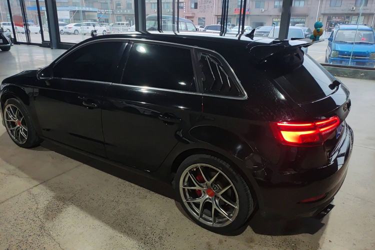 Used Audi A3 2018 30th Anniversary Edition Sportback 35 TFSI Ambition Model