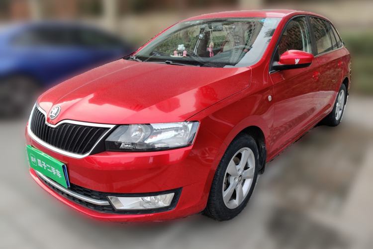 Used Skoda Rapid Spaceback 2014 1.6L Automatic Enjoyment Edition