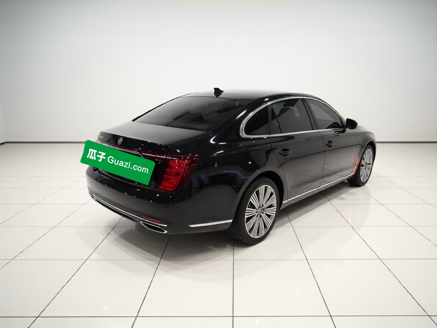 Hongqi H9 2025 Model Facelifted 2.0T Two-Wheel Drive Flag-Style Luxury Business Edition, 5 Seats - Chinese Trim Xiang — снимка 6