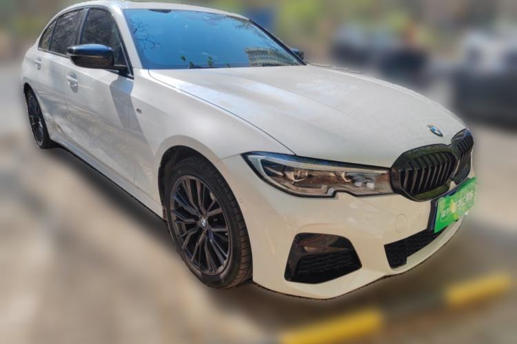 Used BMW 3 Series 2022 325Li M Sport Night Edition Package Front Right 45 Deg