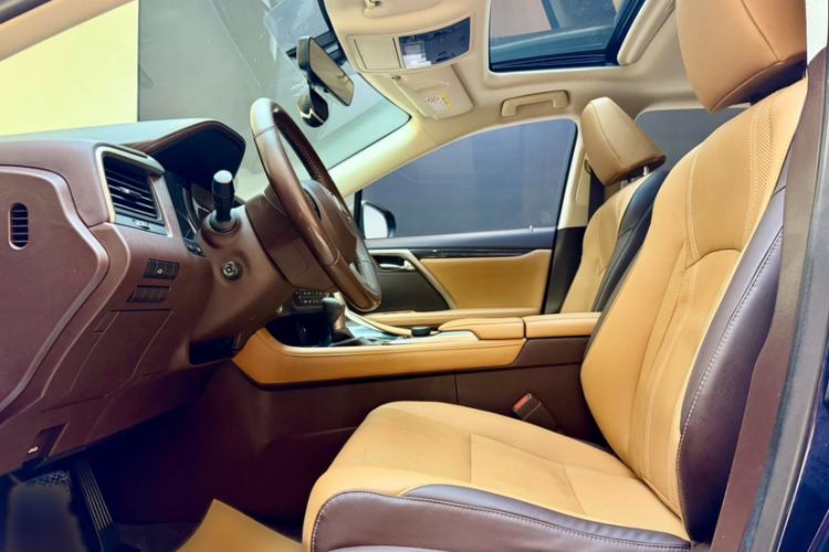 Used Lexus RX 2016 300 Two-Wheel Drive Comfort Edition China V Standard
