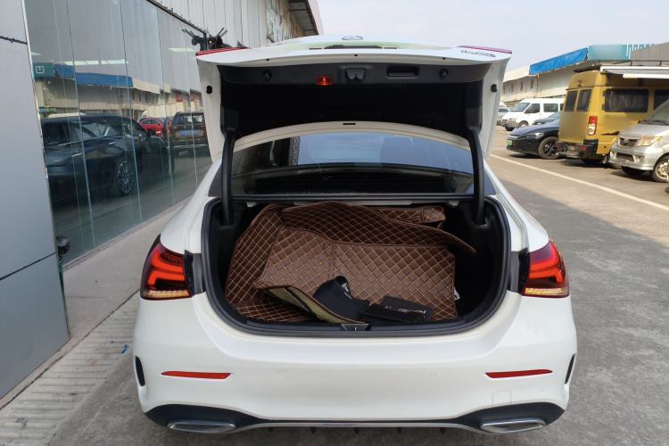 Used Mercedes-Benz A-Class 2021 A 200 L Sport Sedan Fashion Model
