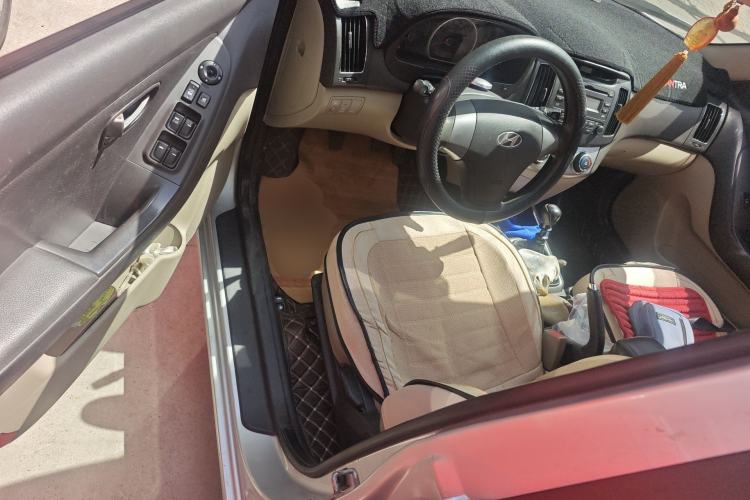 Used Hyundai Celesta 2011 1.6L Manual Comfort Edition Driver Seat