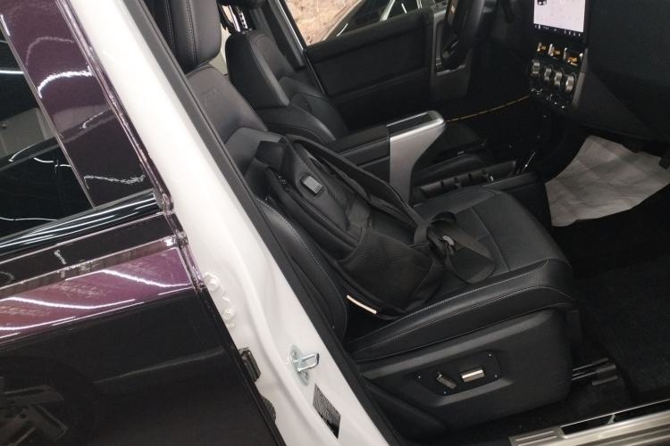 Used iCAR V23 2025 401 Two-Wheel Drive Advanced Edition Right Front Seat