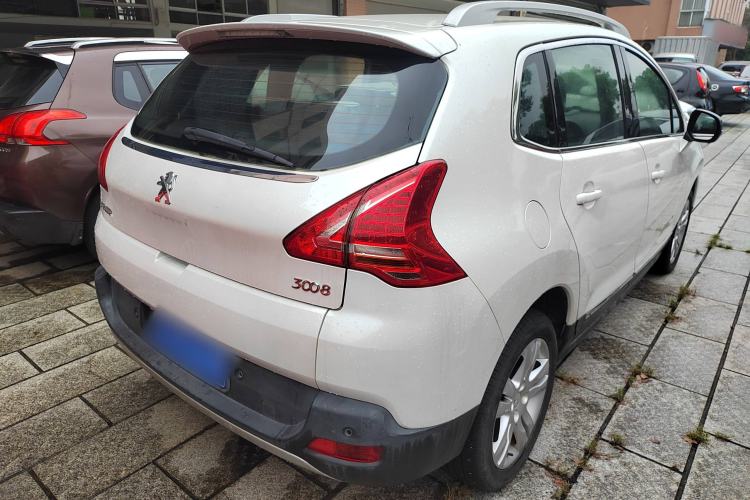 Used Peugeot 3008 2015 2.0L Automatic Classic Edition