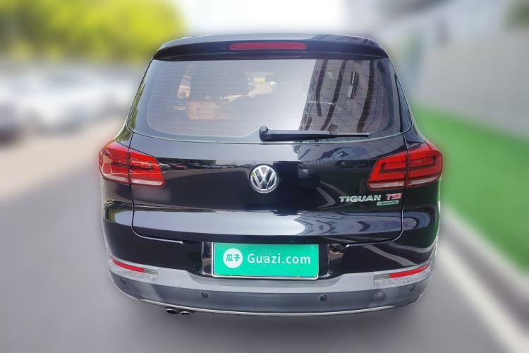 Used Volkswagen Tiguan 2015 2.0 TSI Automatic All-Wheel Drive Luxury Edition Rear