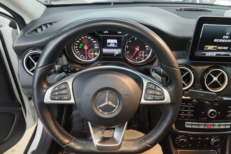 Used Mercedes-Benz GLA 2019 GLA 200 Dynamic Edition
